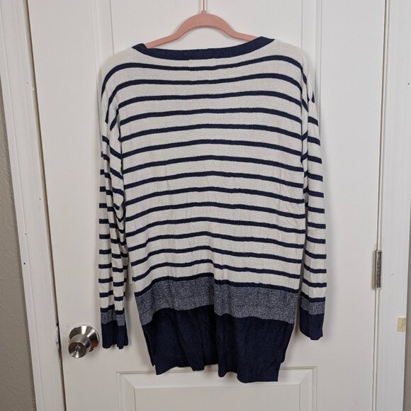Barefoot Dreams | Navy Stripe Ultra Lite Knit Sweater Size Medium - Picture 2 of 7